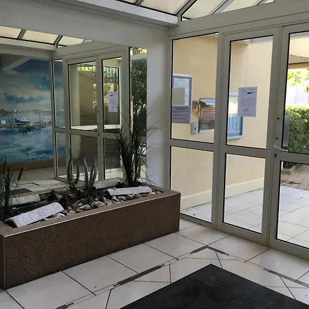 - Acces Direct A La Апартаменты